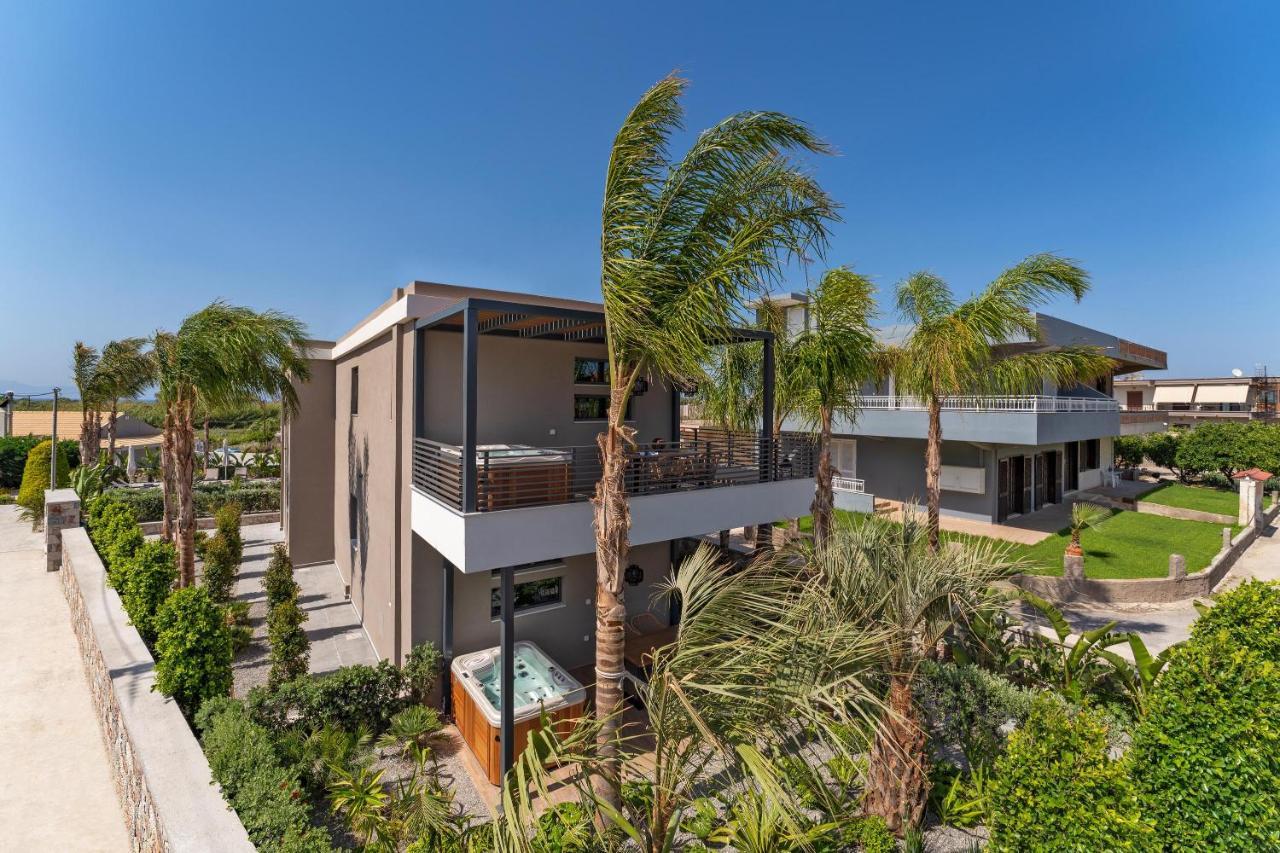 Palmeral Luxury Suites Kremastí Exterior foto